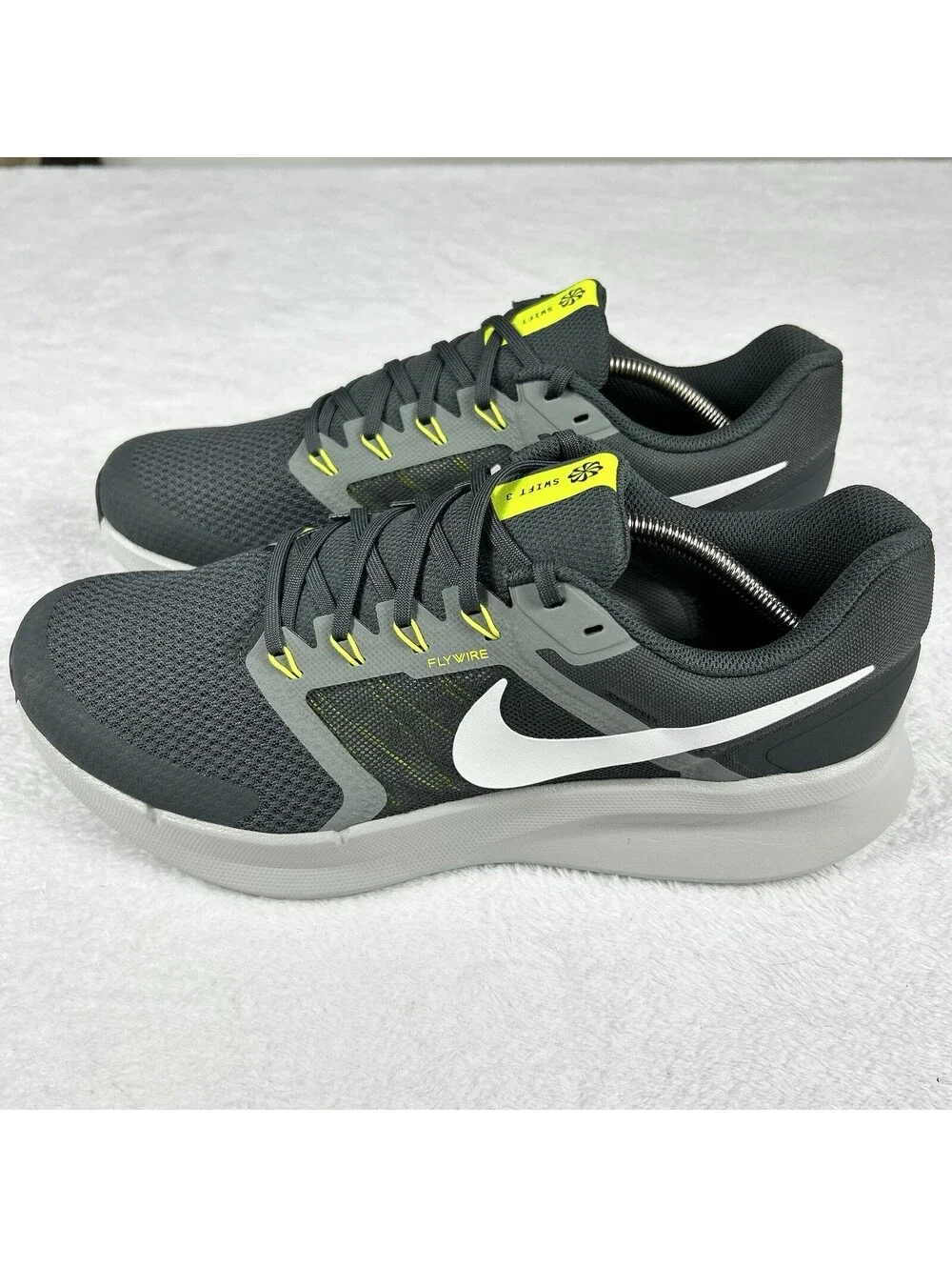 Nike Run Swift 3 Men's Running Shoes Size 13 Grey White DR2695-014 Walking Shoes